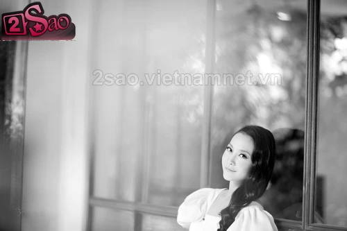 Linh Nga đẹp mơ màng trước giờ “vượt cạn” ảnh 2