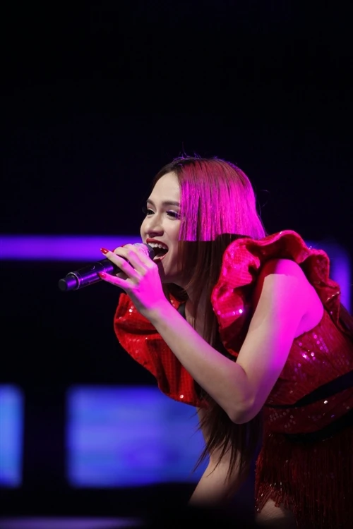 Vietnam Idol 2012: Ya Suy và Hương Giang lấy lại phong độ ảnh 2