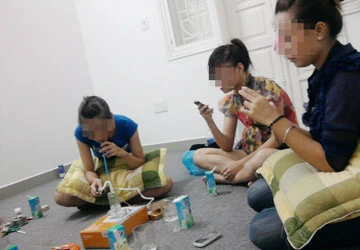 Những con nghiện “ngáo đá” ảnh 1