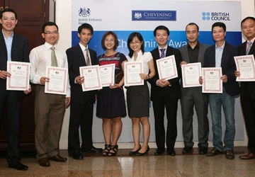 Tuyệt chiêu giành học bổng Chevening ảnh 1