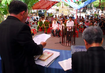 Lỗi vụn vặt vẫn phải hủy án? ảnh 1