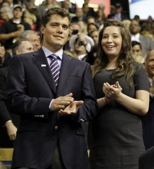 Con gái Sarah Palin lần thứ 2 huỷ bỏ hôn ước ảnh 1