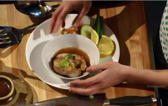 Cô gái mù gốc Việt gây xôn xao MasterChef ảnh 3