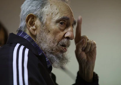 Lãnh tụ Fidel Castro ra mắt hồi ký ảnh 2