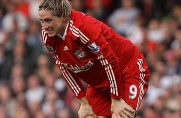 Cả Torres và Gerrard lên bàn mổ ảnh 1