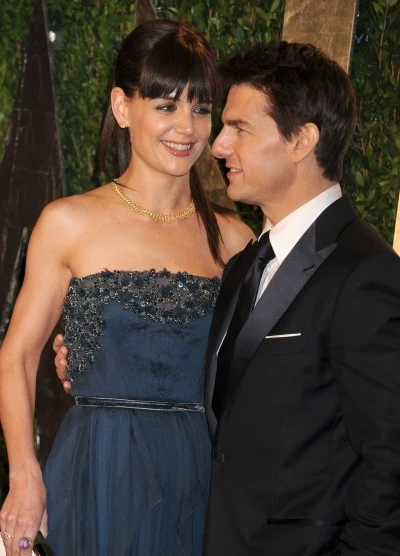 Tom Cruise, Katie Holmes bất ngờ tuyên bố ly hôn ảnh 1