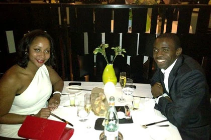 Muamba chạm bóng lần đầu sau vụ chết hụt ảnh 2