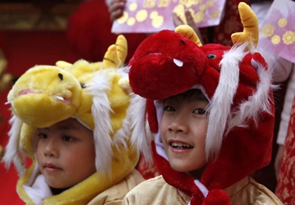 Nhà giàu sang Mỹ tìm người đẻ mướn ảnh 1