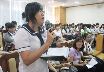 Học sinh TP.HCM đối thoại với lãnh đạo Sở GD&ĐT: “Chúng con cần thay đổi!...” ảnh 2