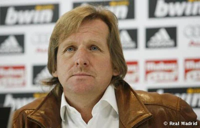 HLV Bernd Schuster: “Tôi sẽ không từ chức” ảnh 1