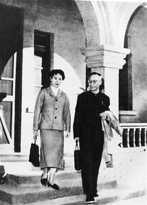 Nhà của "Hoàng đế cuối cùng" bị phá ảnh 2