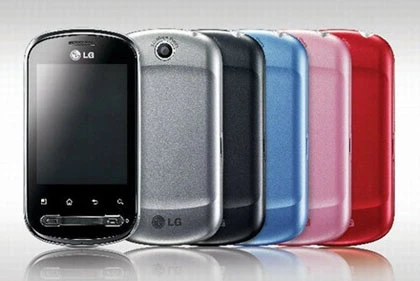 10 mẫu di động Android tầm trung "đắt khách" ảnh 2