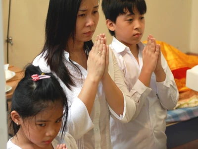 Người vợ trẻ Hải Anh và hai con của Huỳnh Phúc Điền