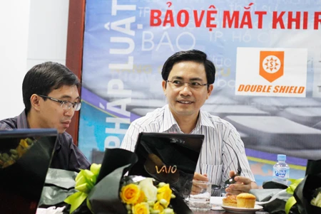 Trực tuyến: “Bảo vệ mắt khi ra đường nắng nóng” ảnh 3