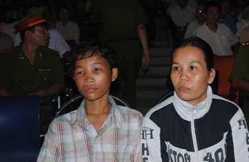 Tường thuật trực tiếp vụ án về bé Hào Anh: Giang, Thơm đều bị phạt 23 năm tù ảnh 8