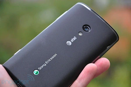 "Đập hộp" Xperia X10 phiên bản Mỹ ảnh 9