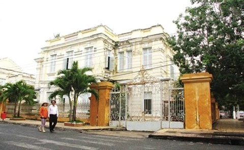 Công tử Bạc Liêu: Xài hết 5 tấn vàng? ảnh 2