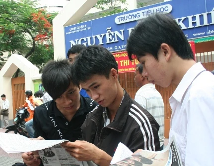 Đề môn Hóa nhẹ nhàng hơn Toán, Lý ảnh 15