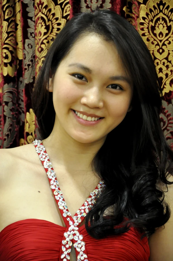 Ngọc Thạch tự tin khoe mặt mộc ảnh 2