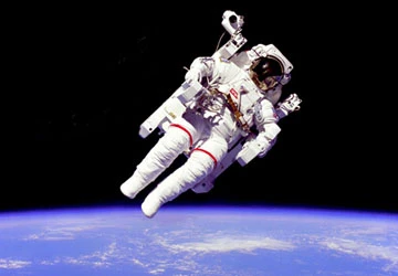 Sex trong vũ trụ rất khó khăn ảnh 1