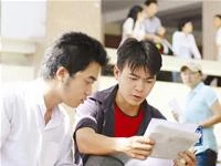 Xét tuyển NV3 tại các trường phía Nam: Cửa đã hẹp! ảnh 1