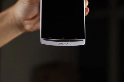 Xperia Arc S mỏng và mạnh nhất của Sony Ericsson ở VN ảnh 6
