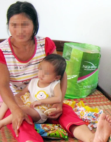 Vụ "người rừng": Người cha không phải bố bé gái ảnh 1