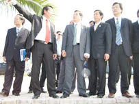 Chủ tịch nước thăm công trình đường bao biển Vựng Đâng (Quảng Ninh) do Cienco 5 thực hiện - ảnh: Xuân Toàn.