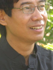 Quán quân giải thưởng Nhà văn Việt Nam 2010: "Tôi đã khác với chính mình" ảnh 1