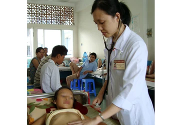 Bàng quang thần kinh, coi chừng biến chứng ảnh 1