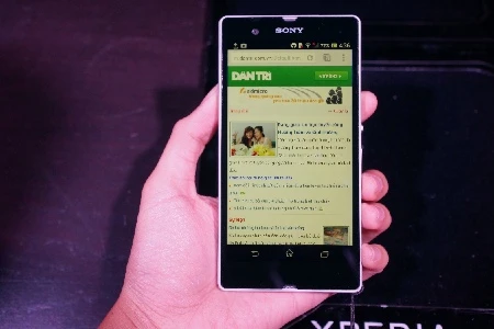 Những smartphone đình đám sắp về Việt Nam đầu năm 2013 ảnh 1