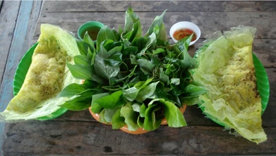 Bánh xèo nhân thịt chuột đồng ảnh 1