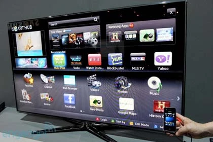 Điều khiển TV thiết kế giống điện thoại iPhone ảnh 1