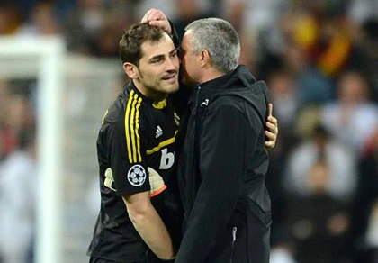 Casillas: Real Madrid đã đúng khi chọn Mourinho ảnh 1