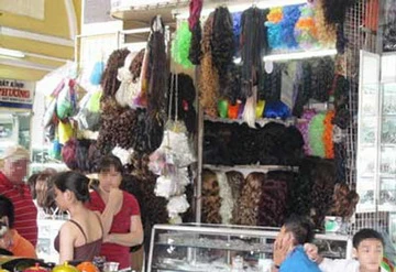 Giới trẻ thích gây "sốc" bằng cách xài... tóc quái dị ảnh 1