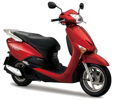 Honda LEAD - xe tay ga đạt chuẩn Euro 3 về khí thải ảnh 1