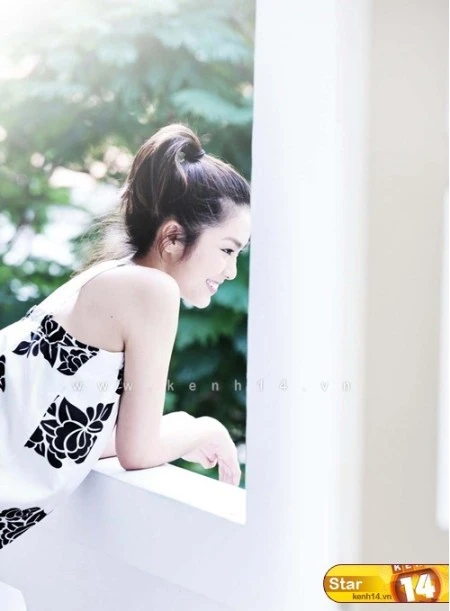 Tăng Thanh Hà tinh khiết như những tia nắng ảnh 3