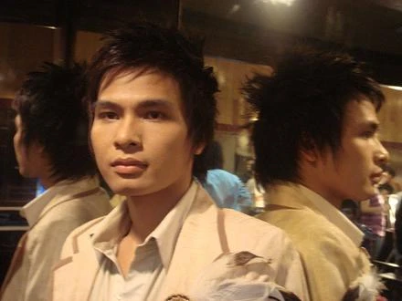 Ngọc Ánh Việt Nam Idol.