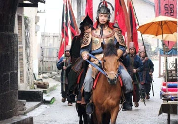 Phim Lý Công Uẩn: Sự lệ thuộc văn hóa! ảnh 1