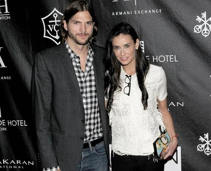 Ly hôn, Demi Moore căng thẳng với “cuộc chiến 6.000 tỷ” ảnh 1 Ly hôn, Demi Moore căng thẳng với “cuộc chiến 6.000 tỷ” ảnh 1