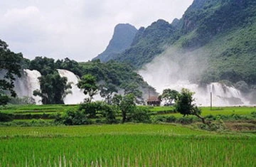 Việt - Trung đàm phán hợp tác du lịch thác Bản Giốc ảnh 1 Việt - Trung đàm phán hợp tác du lịch thác Bản Giốc ảnh 1