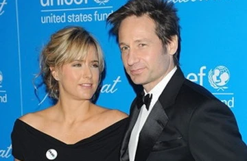 Nam diễn viên chính "X Files" từng cai nghiện sex ảnh 1