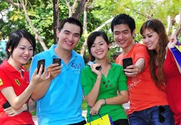 Sắm hàng hiệu, điệu cùng BMW ảnh 1