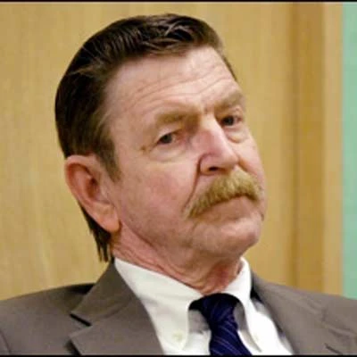 Kẻ man rợ ảnh 1