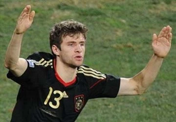 Thomas Mueller gắn bó lâu dài cùng Bayern Munich ảnh 1