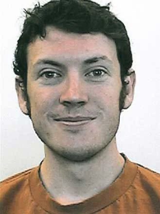 Tháo dỡ thành công bẫy thuốc nổ trong nhà kẻ xả súng rạp chiếu phim ảnh 2