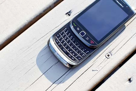 Vẻ đẹp của BlackBerry Torch 9800 ảnh 3