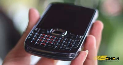 Đối thủ Nokia E72 từ Samsung ảnh 2