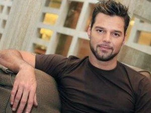 Ricky Martin đã khóc sau khi thừa nhận giới tính ảnh 1