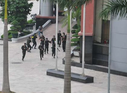 Diễn tập chống cướp ngân hàng quy mô lớn ảnh 5